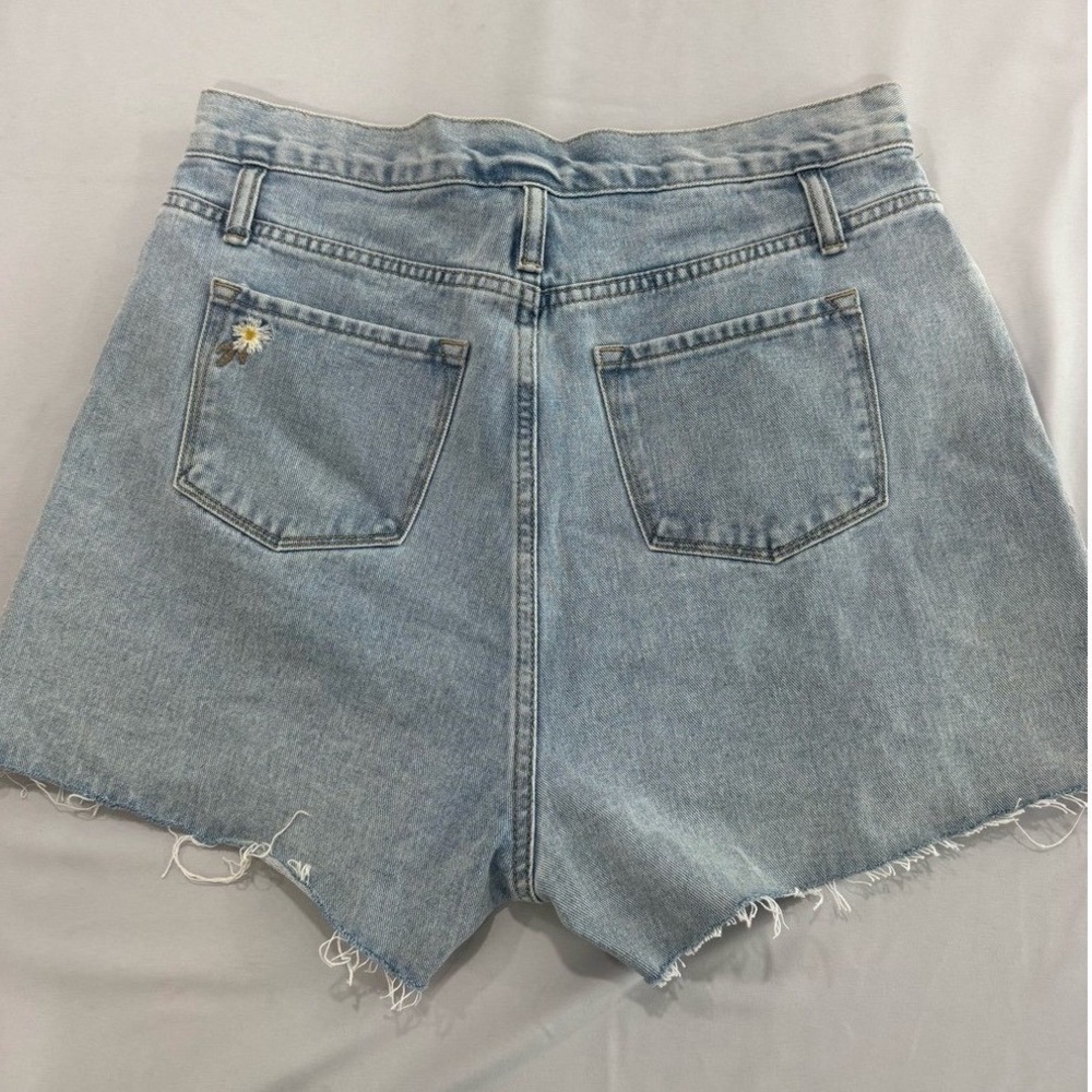Driftwood Bailey Floral Embroidered Shorts size 29 - Picture 3 of 9
